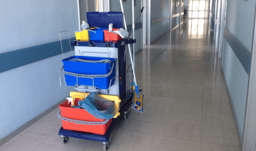 COMMERCIAL CLEANING